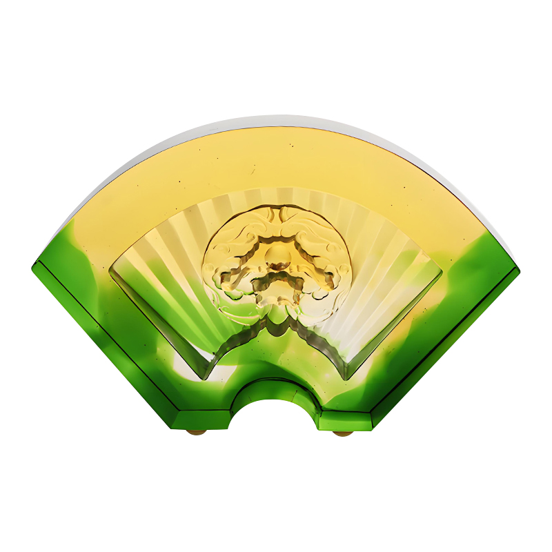 تزیینات شیشه ای لعاب دار به شکل فن چینی