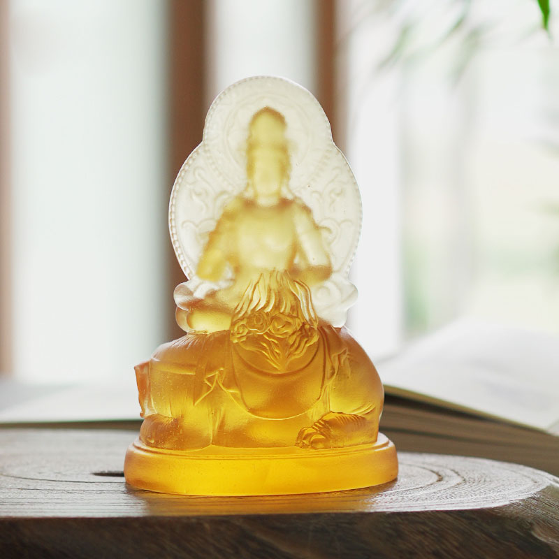 مجسمه شیشه ای سامانتابهادرا بودیساتوا