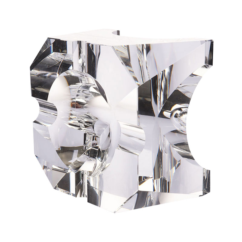 زیرسیگاری کریستالی شیشه ای شفاف طرح هندسی ساده