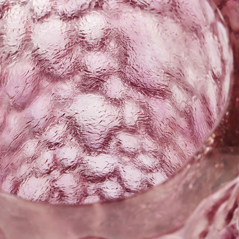 گلدان شیشه ای صورتی بنفش بافت ریگی