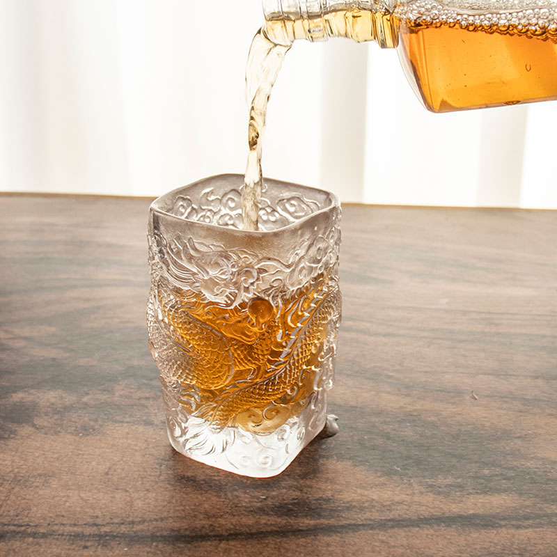 فنجان چای لیوان شراب عتیقه اژدها