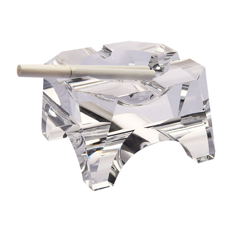 زیرسیگاری کریستالی شیشه ای شفاف طرح هندسی ساده