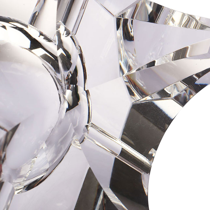 زیرسیگاری کریستالی شیشه ای شفاف طرح هندسی ساده