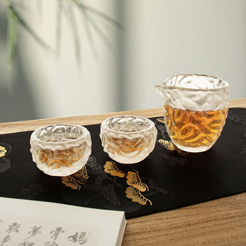 ست لیوان های چای شیشه ای شفاف الگوی حباب دار برای استفاده در جلسات اداری در منزل