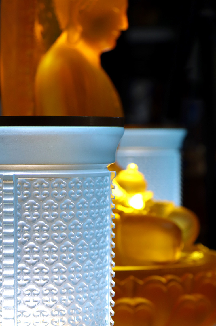 مرور کار می کند