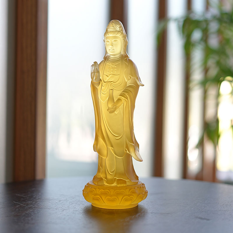 مجسمه شیشه ای Guanyin Bodhisattva